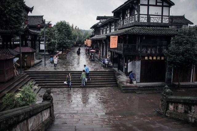 洛阳战役让他错失一段姻缘，功德林改造以后，晚年却再娶娇妻